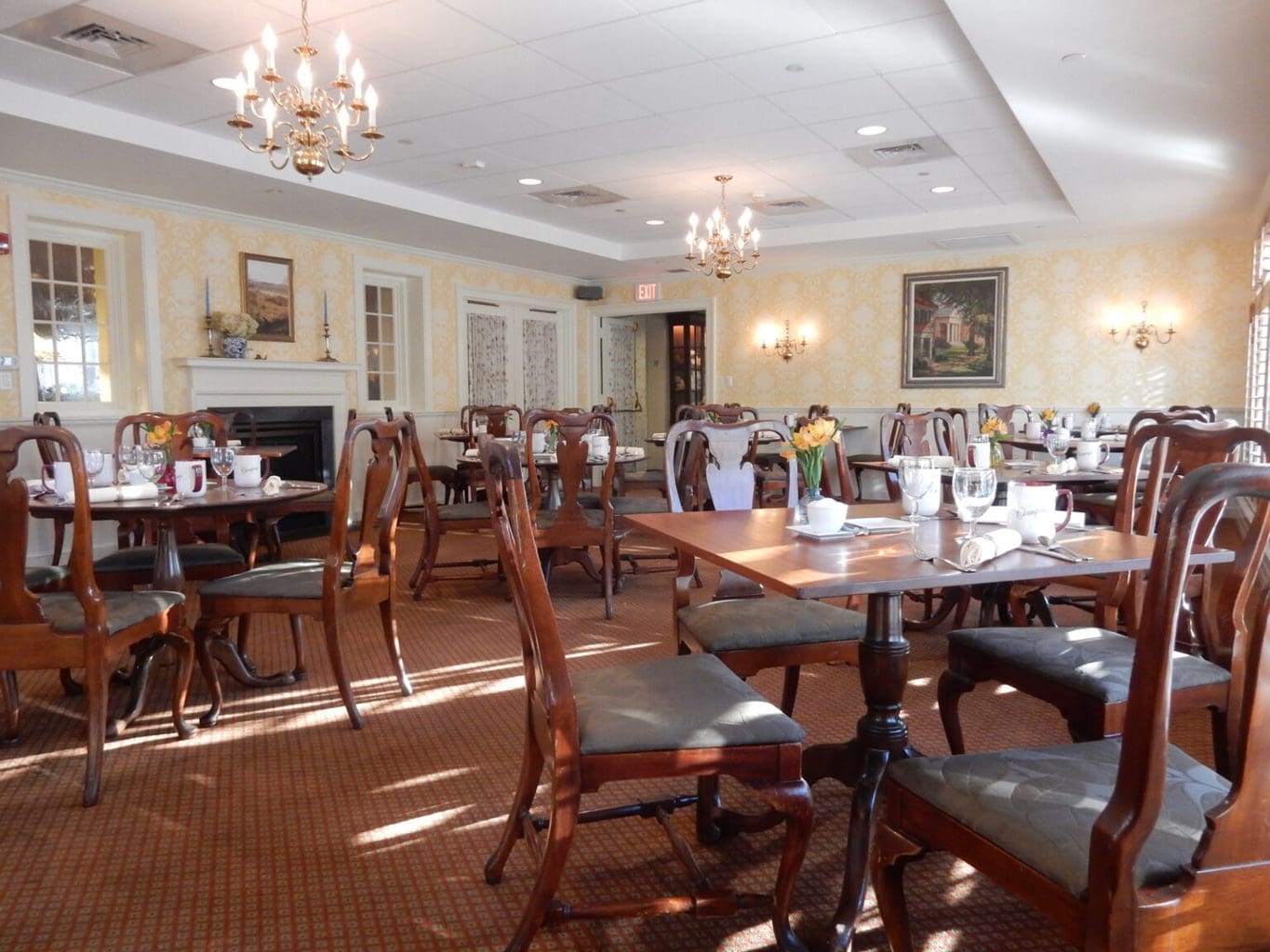 Deerfield Inn Ma Formal Dining Room