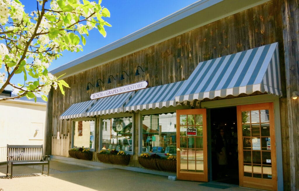 Bunch of Grapes Bookstore Marthas Vineyard MA