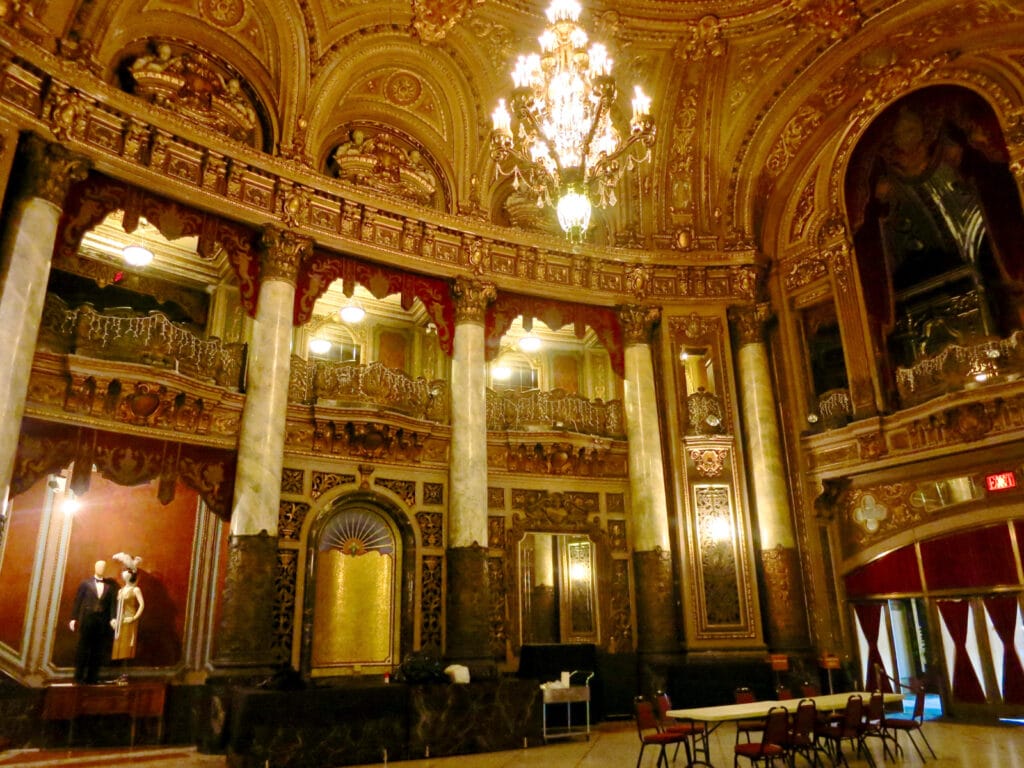 Loew's Theater Jersey City Interior