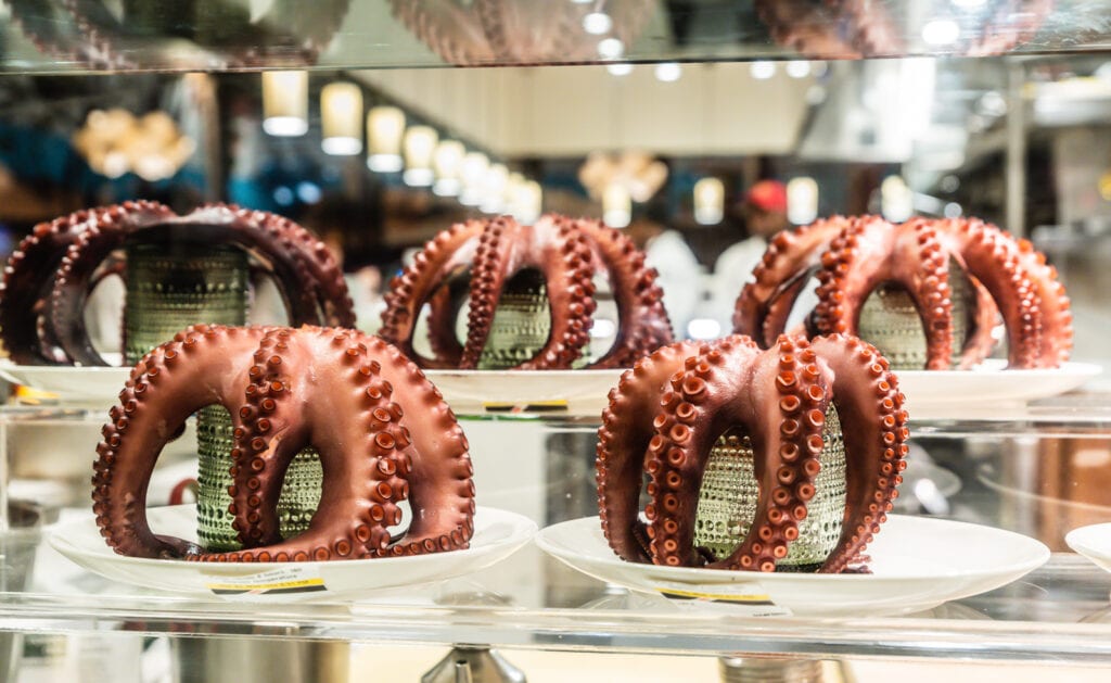 Octopus display in mercado Hudson Yards food emporium.