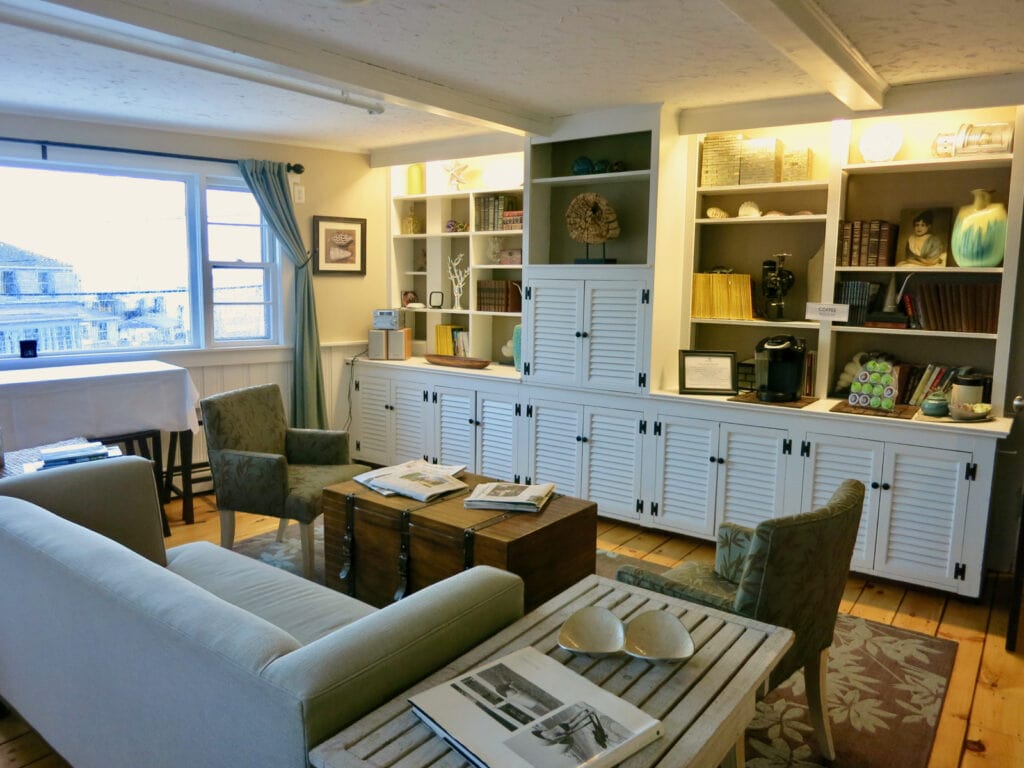 Woods Hole Inn Common Area MA