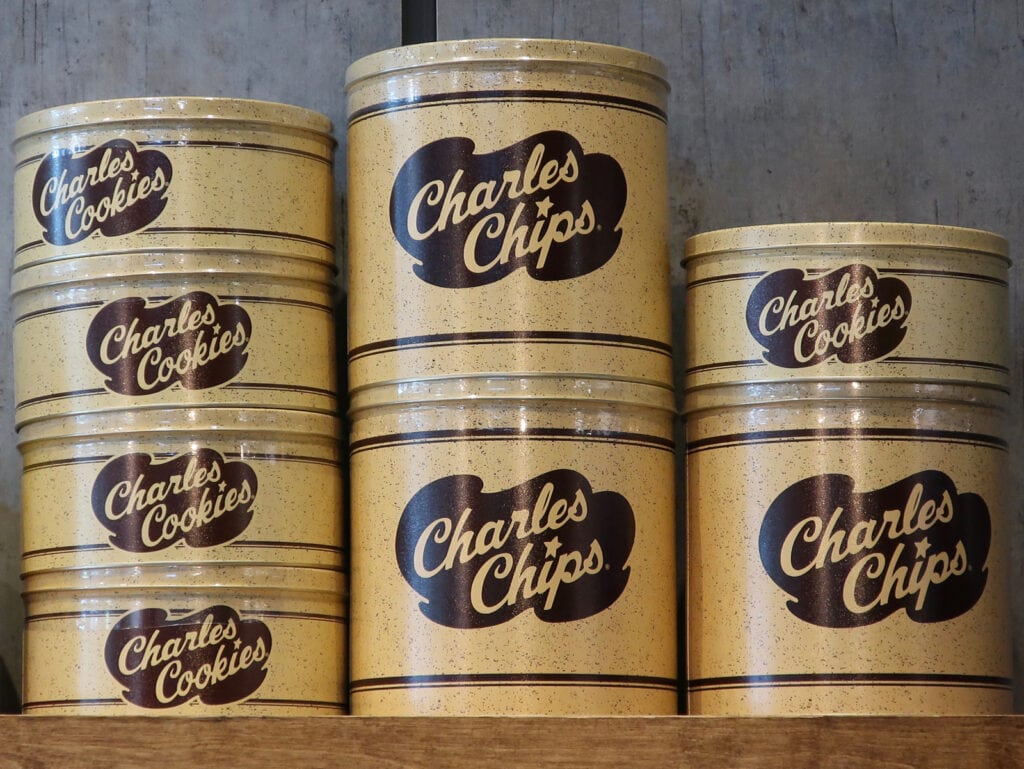 Charles Chips in original can