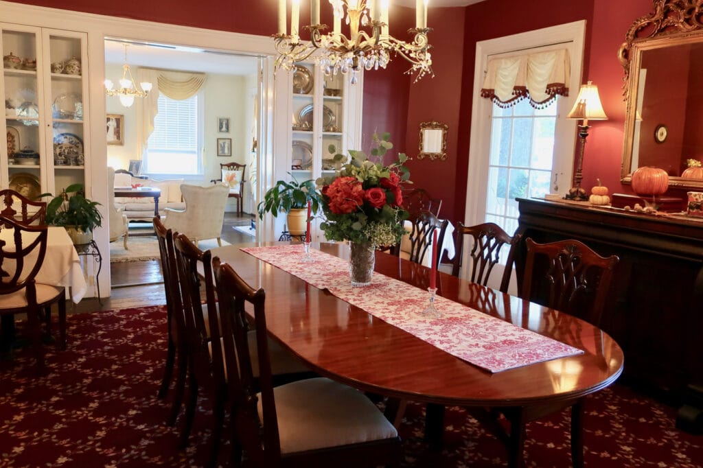 Holladay-House-Dining-Room-Orange-VA