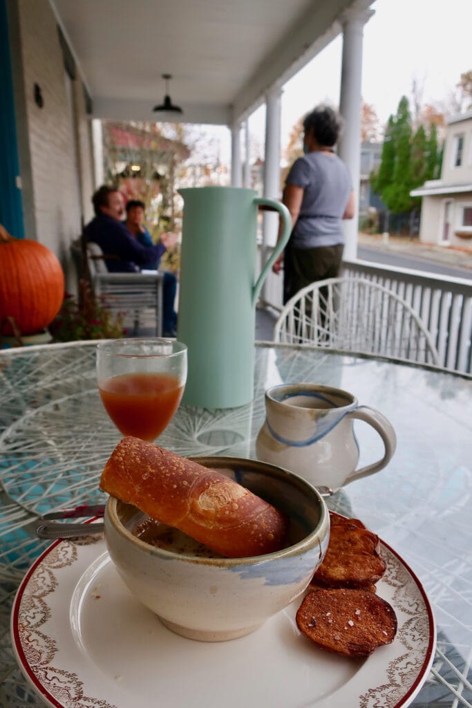 Breakfast-on-porch-Forsyth-BnB-