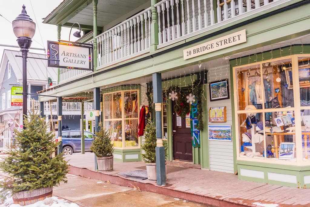 Artisan's Gallery storefront in Historic Waitsfield VT.