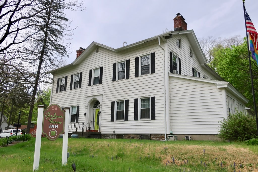 Gardner Farm Inn exterior shot Troy NY