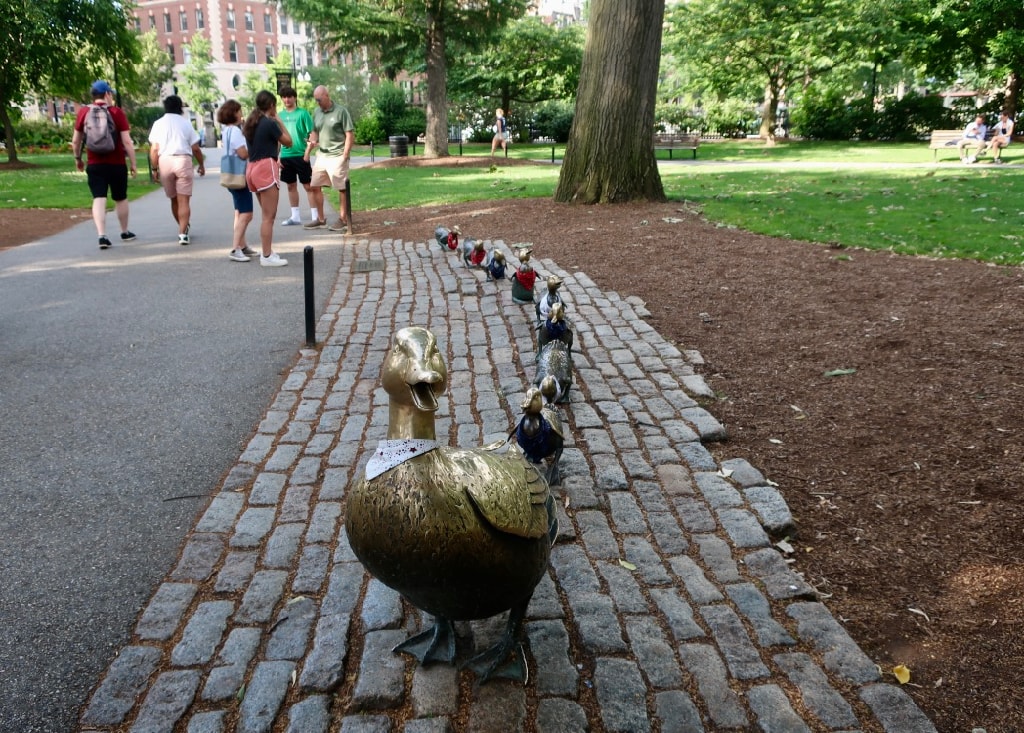 Make Way for Ducklings sculpture Boston Common