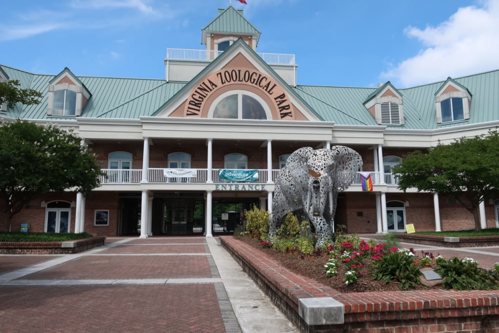 Virginia Zoo Entrance Norfolk