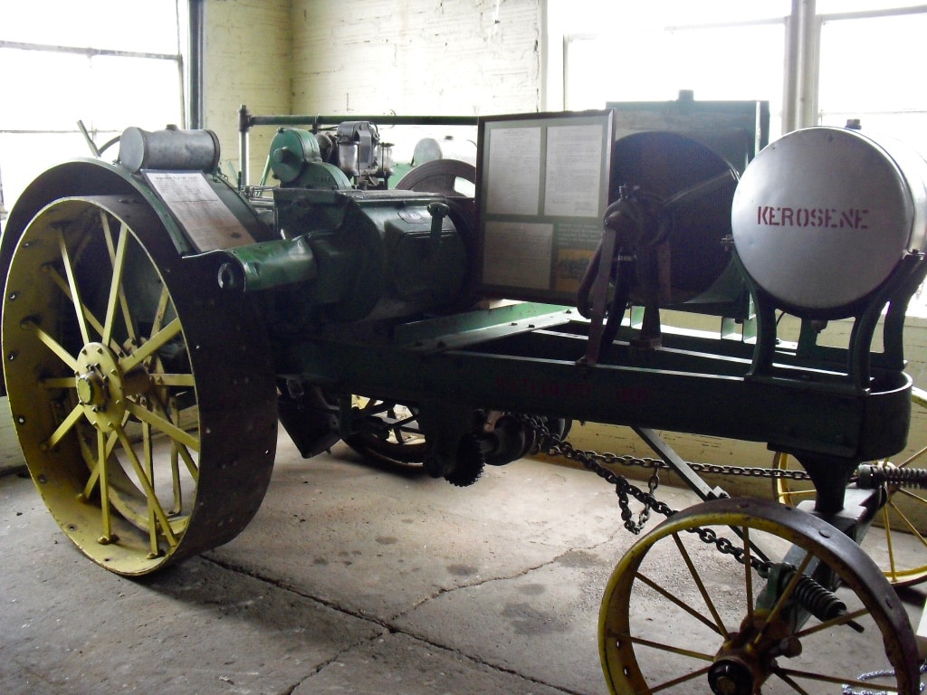 First tested tractor 1915 Waterloo Boy Lincoln NE