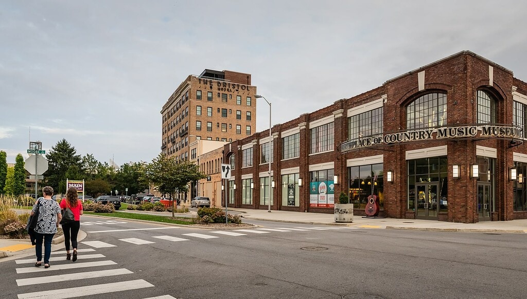 Bristol Hotel, Bristol VA