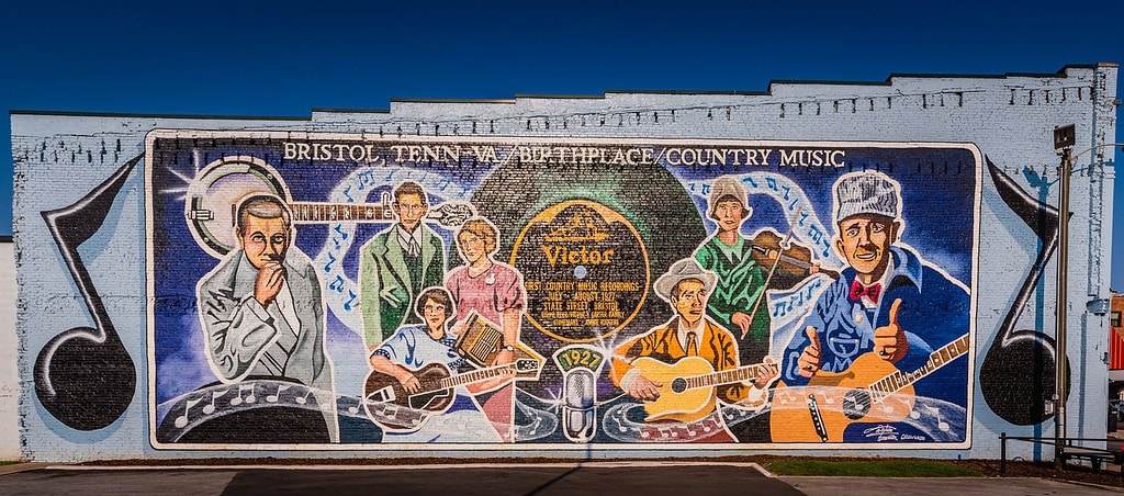 Bristol VA Mural celebrates Birthplace of Country Music