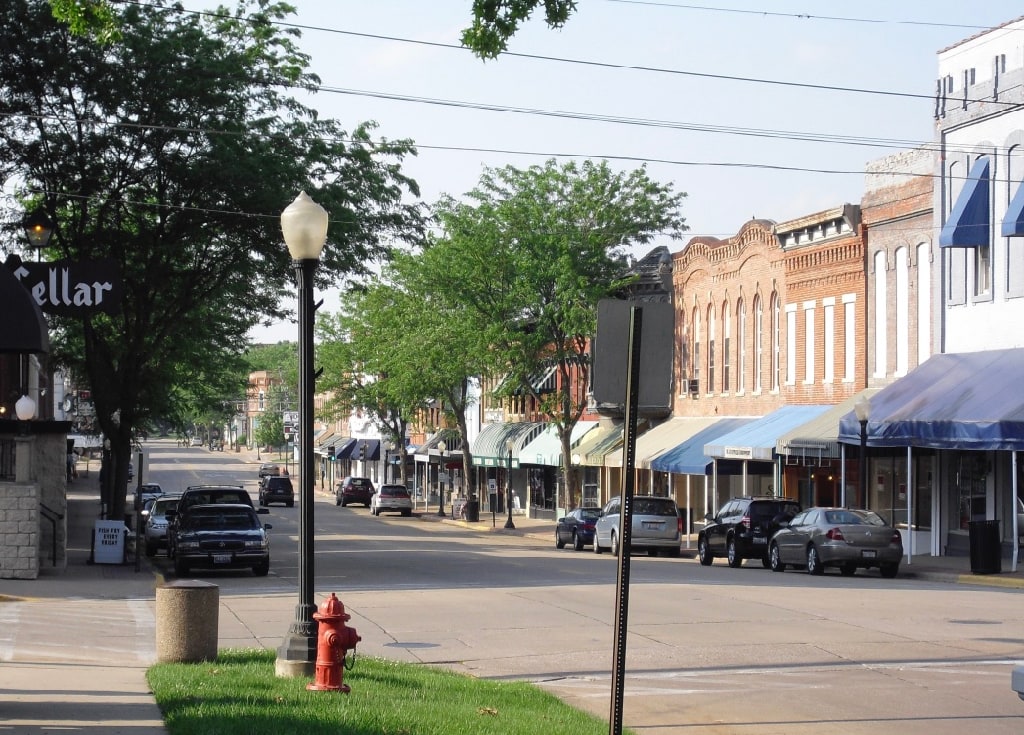 Downtown Geneseo IL with Cellar Restaurant sign