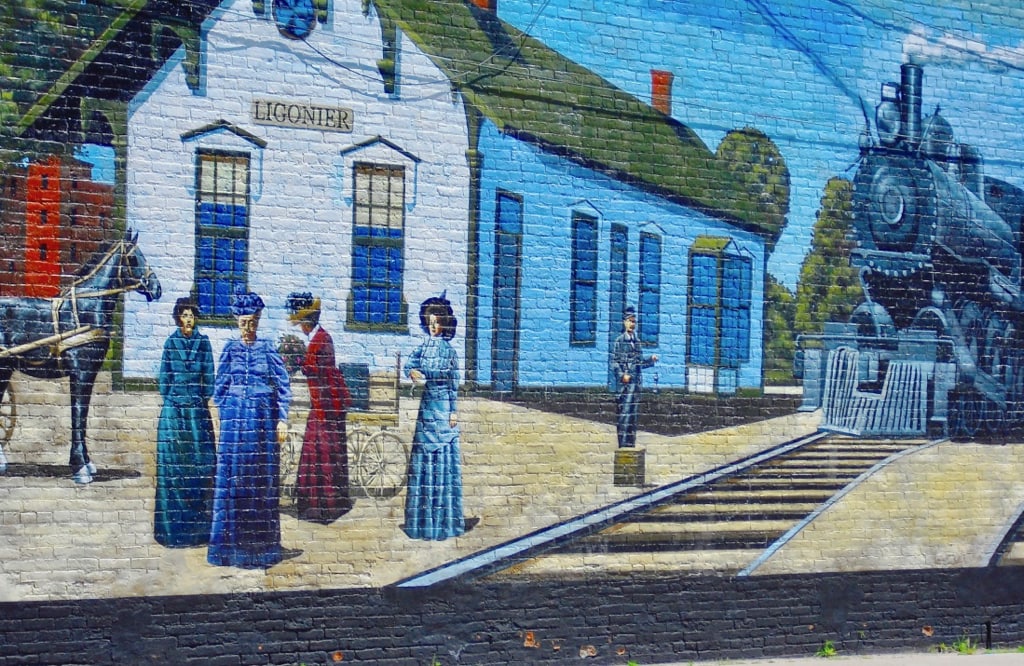 Ligonier mural on Indiana Route 6