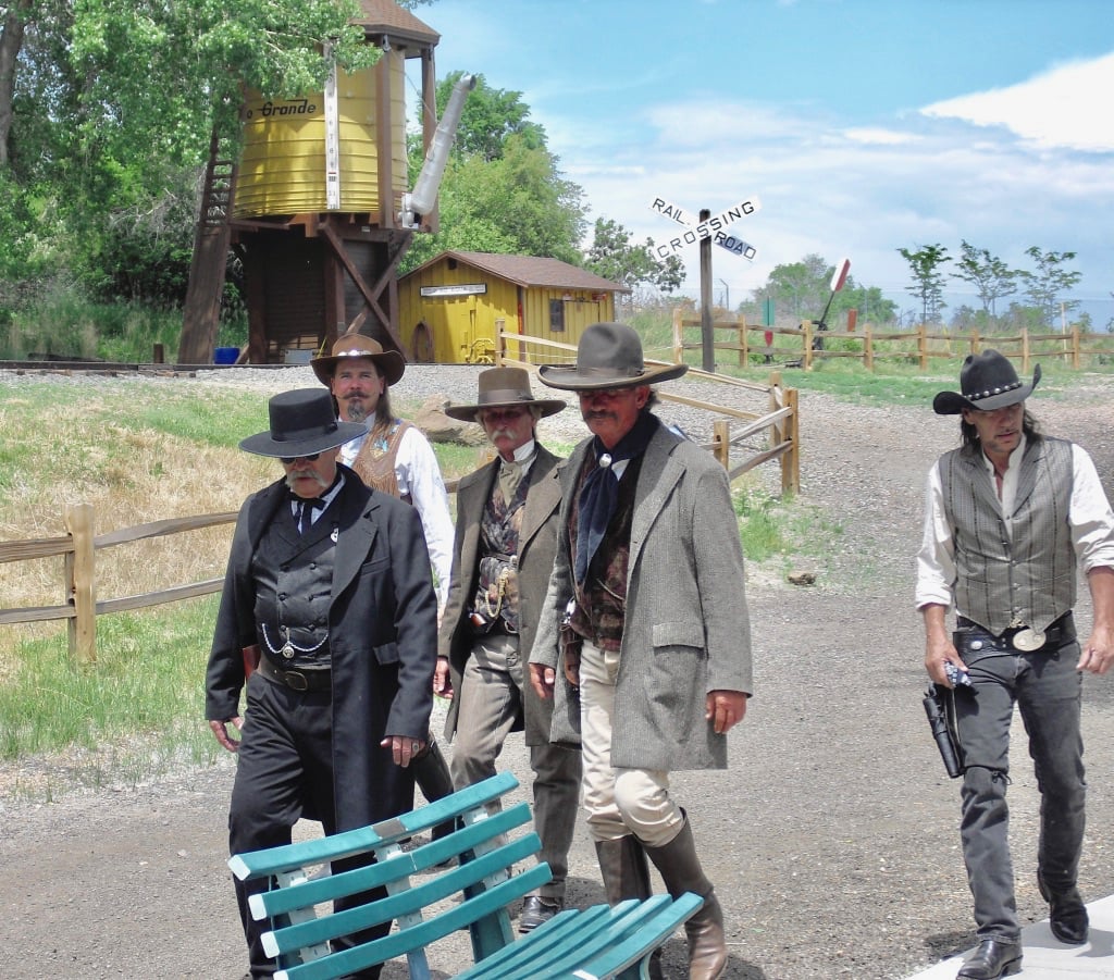 Outlaw actors in Golden CO