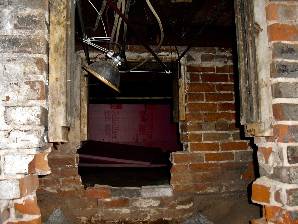 Geneseo Historical Museum Underground Railroad hiding place Geneseo IL