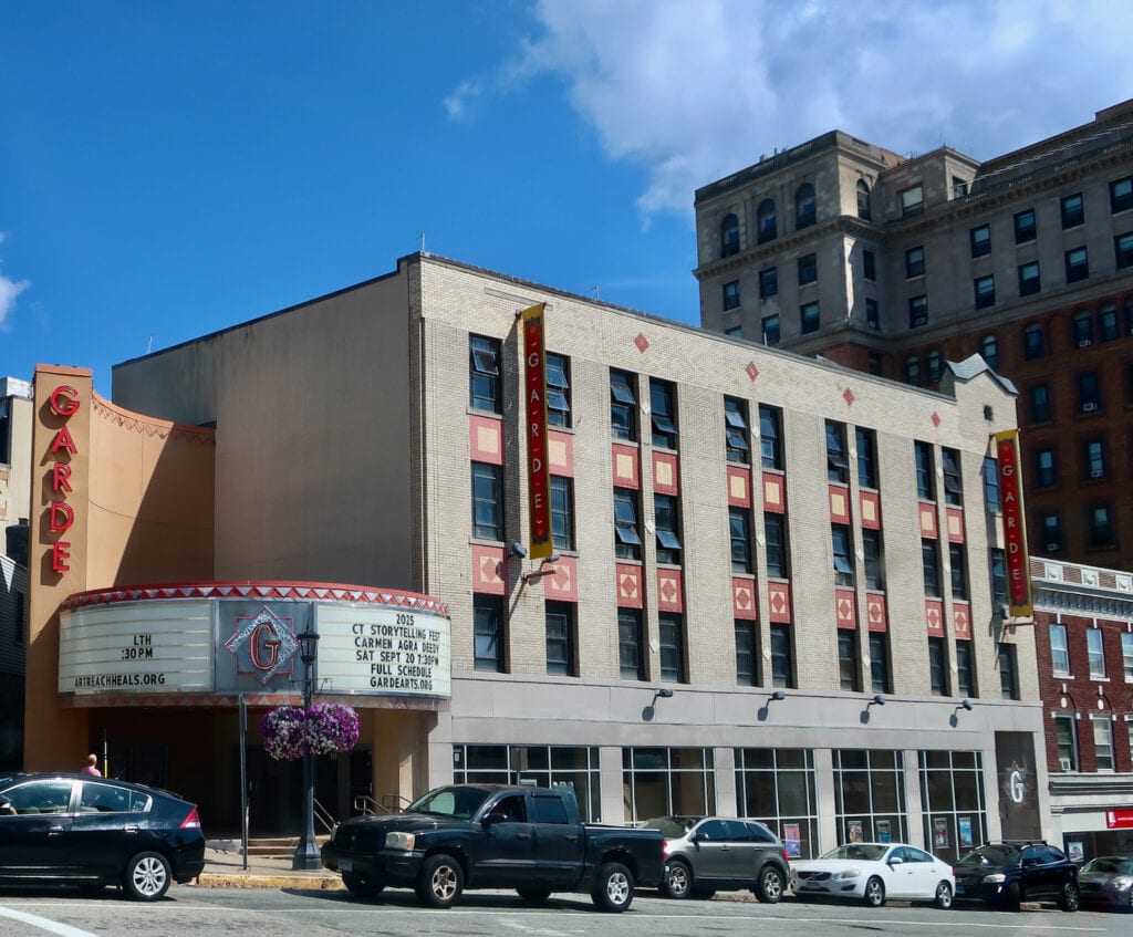 Garde Arts Center New London CT
