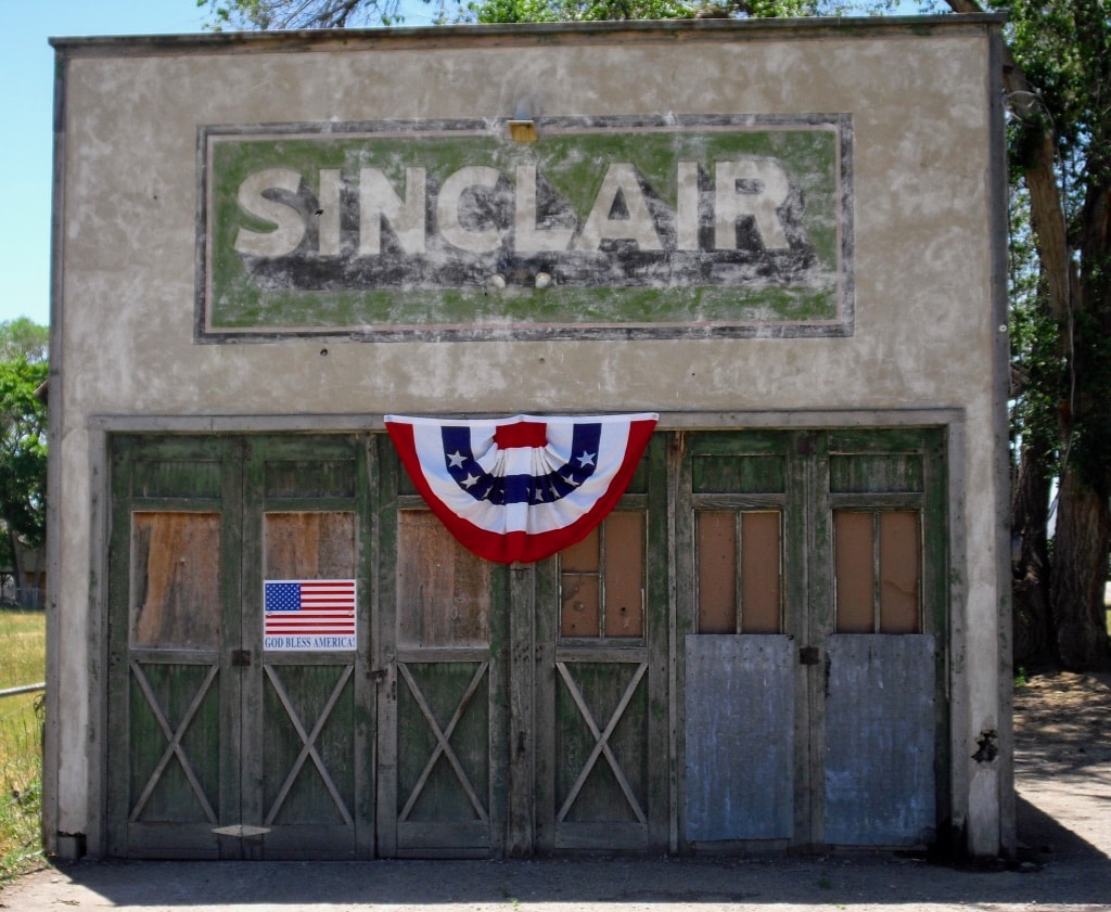 1917 Sinclair Gas Station US Route 6 UT near Eureka