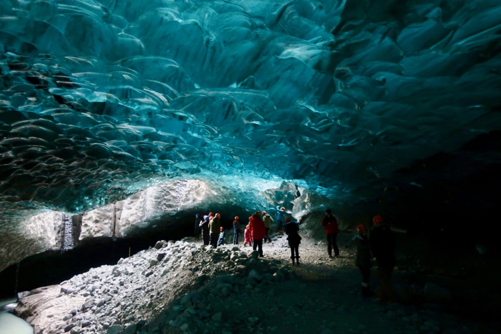 Ice-Cave-Jokulsarlon-Glacier-Iceland