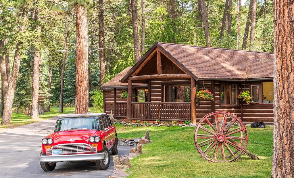 Vintage car at Flathead Lake Lodge