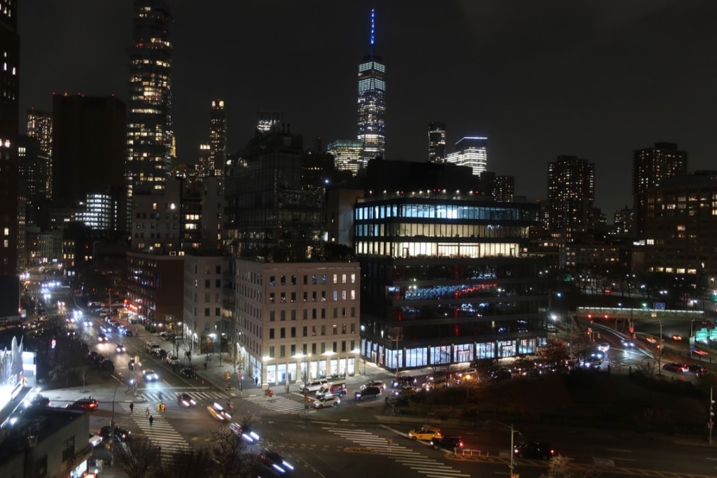 ModernHaus SoHo Corner King Studio view