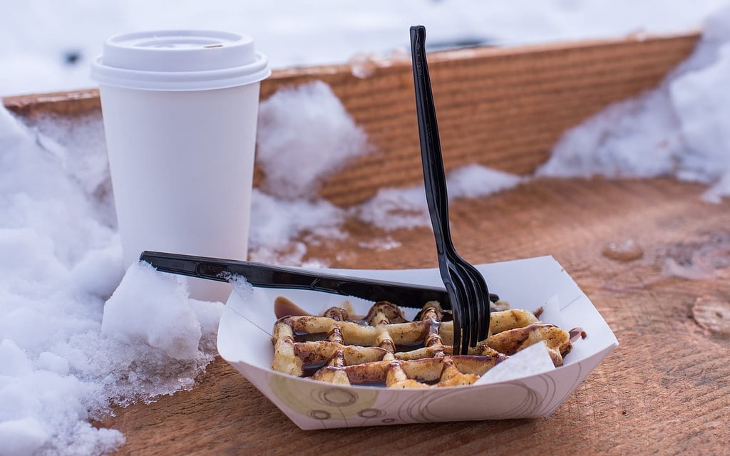 Belgium waffle with hazelnut drizzle