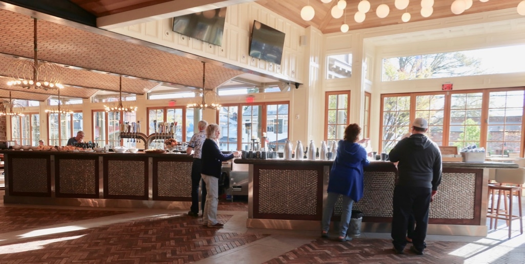 Continental breakfast with breads and yogurt at Logan Inn 