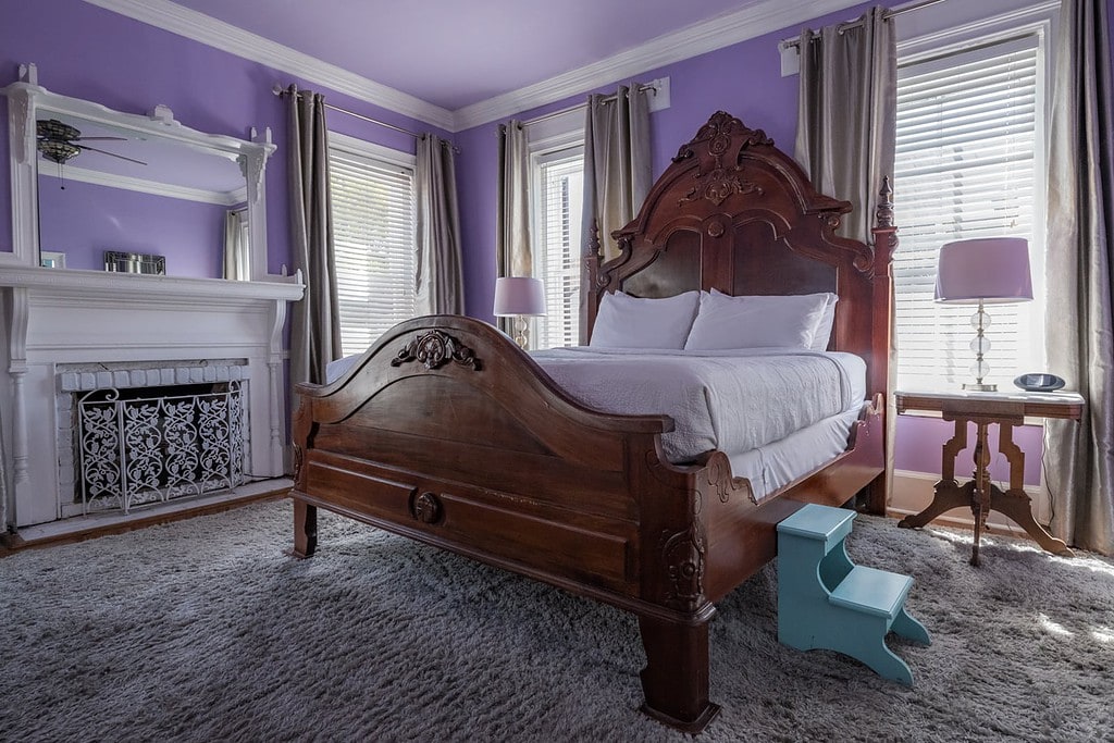 Guestroom at Bayfront Marin House
