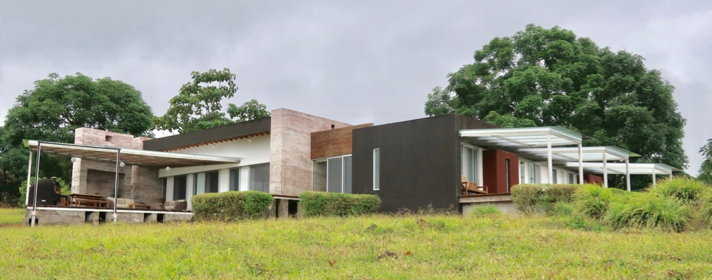 Private environmentally designed villa at Montemar in Santa Cruz highlands Galapagos