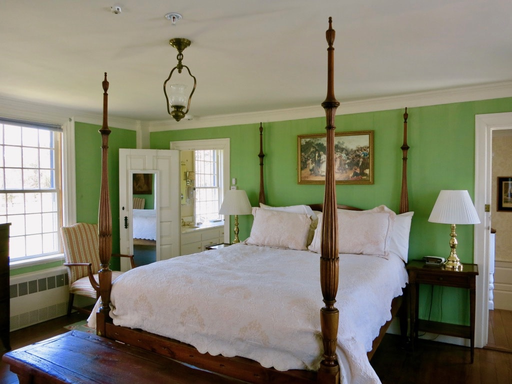 Guest room at Governor Bradford House on Mount Hope Farm RI