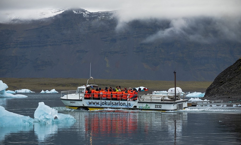 Boat tour at Glacier Lagoon