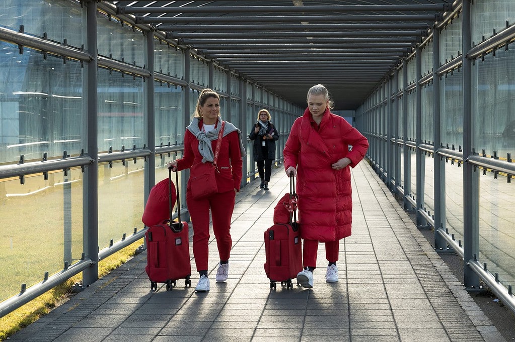 Play Airlines flight attendants at Keflavík International Airport 
