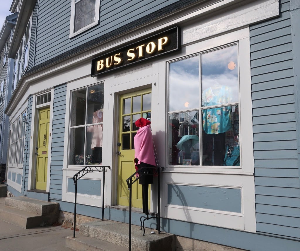 Bus Stop women's clothing shop exterior Marblehead MA