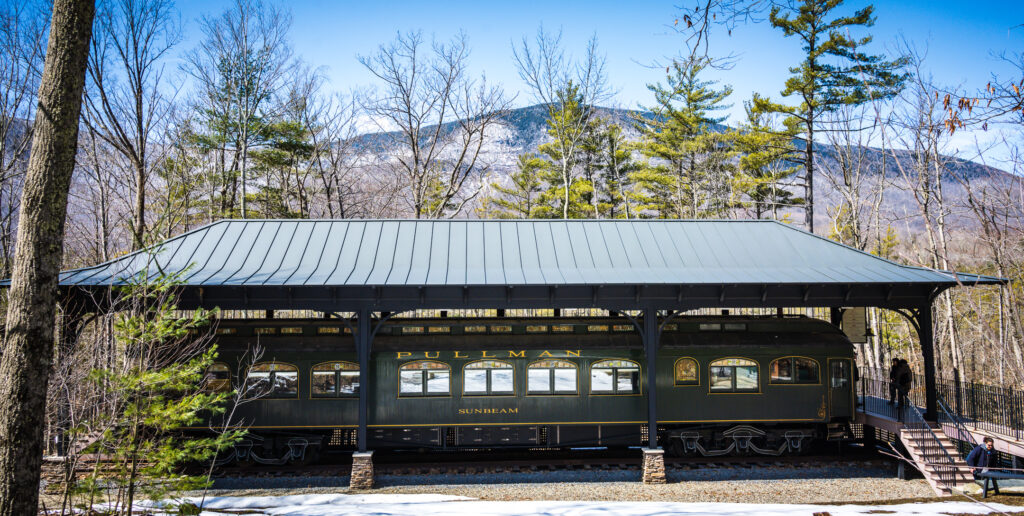 Pullman train