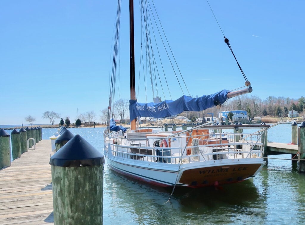 Skipjack Wilma Lee at Annapolis Maritime Museum