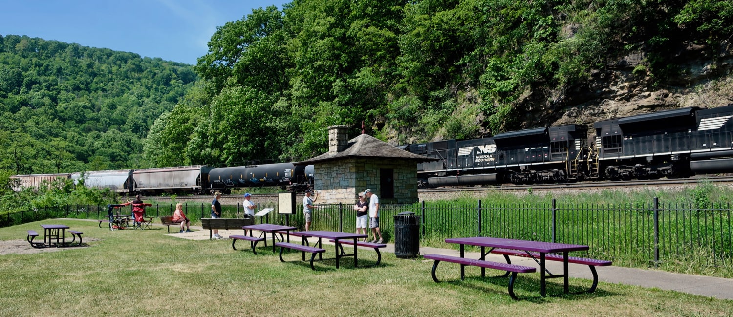 Watching trains at Horseshoe Curve Altoona PA