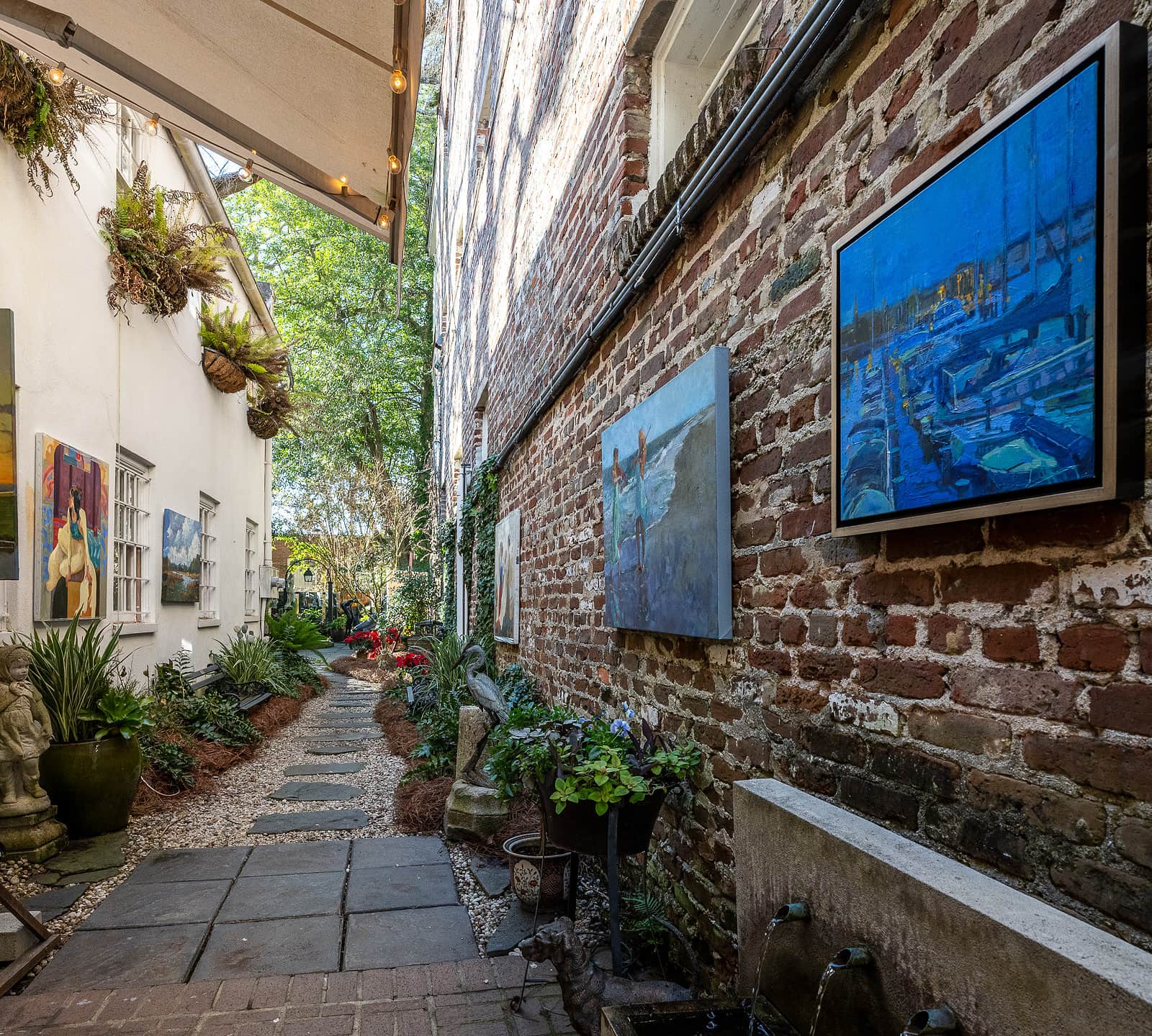 Reinert Fine Art Gallery courtyard