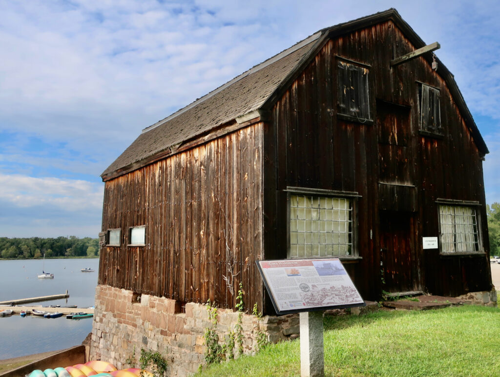 cove warehouse museum wethersfield ct
