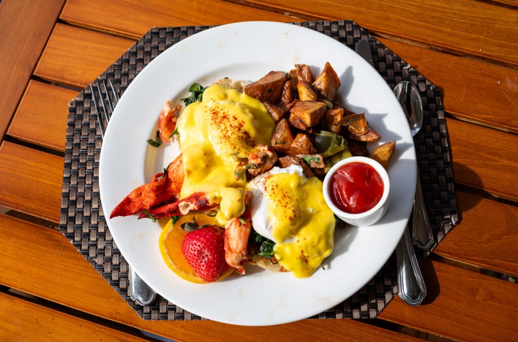 BRUNCH: Lobster Benedict at La Bella Vita