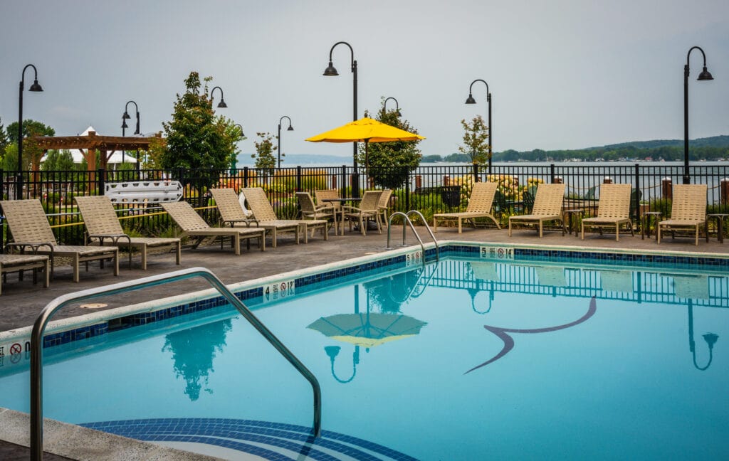 Chautauqua Lake Harbor Hotel pool