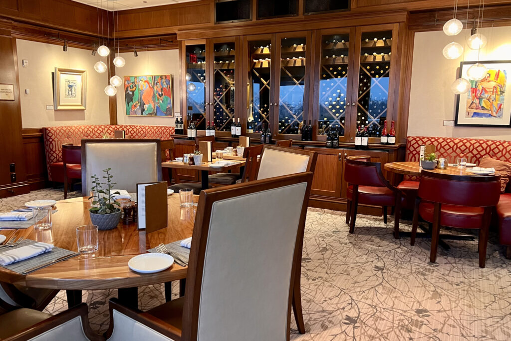 Sea Glass Restaurant, Inn By the Sea Maine