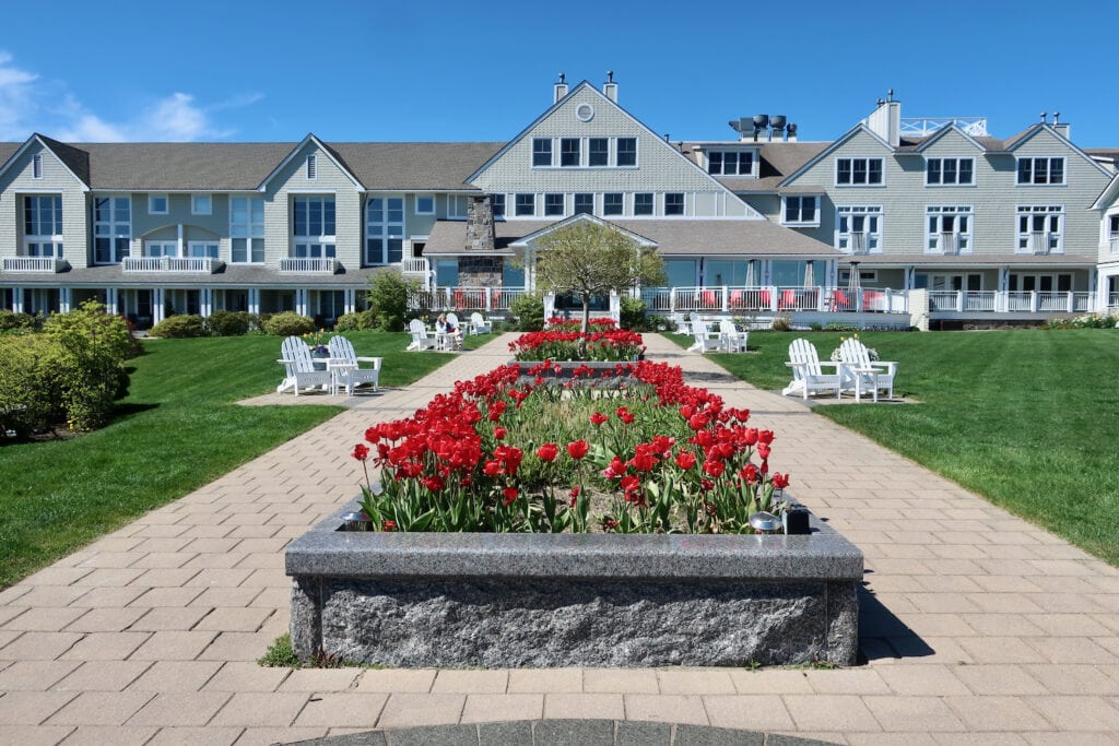 Back view of Inn By the Sea Maine