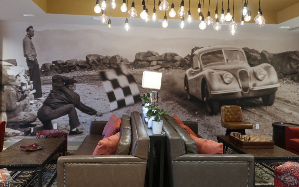 Mural of 1st Woman to Win Race up Mount Washington NH in Glen House Hotel