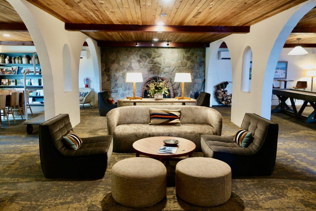 Lobby of Sun Lodge Peru VT