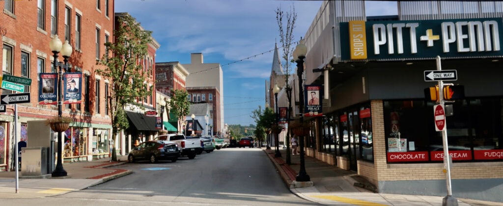 The Shops at Pitt And Penn - cute shopping and restaurant street in Greensburg PA